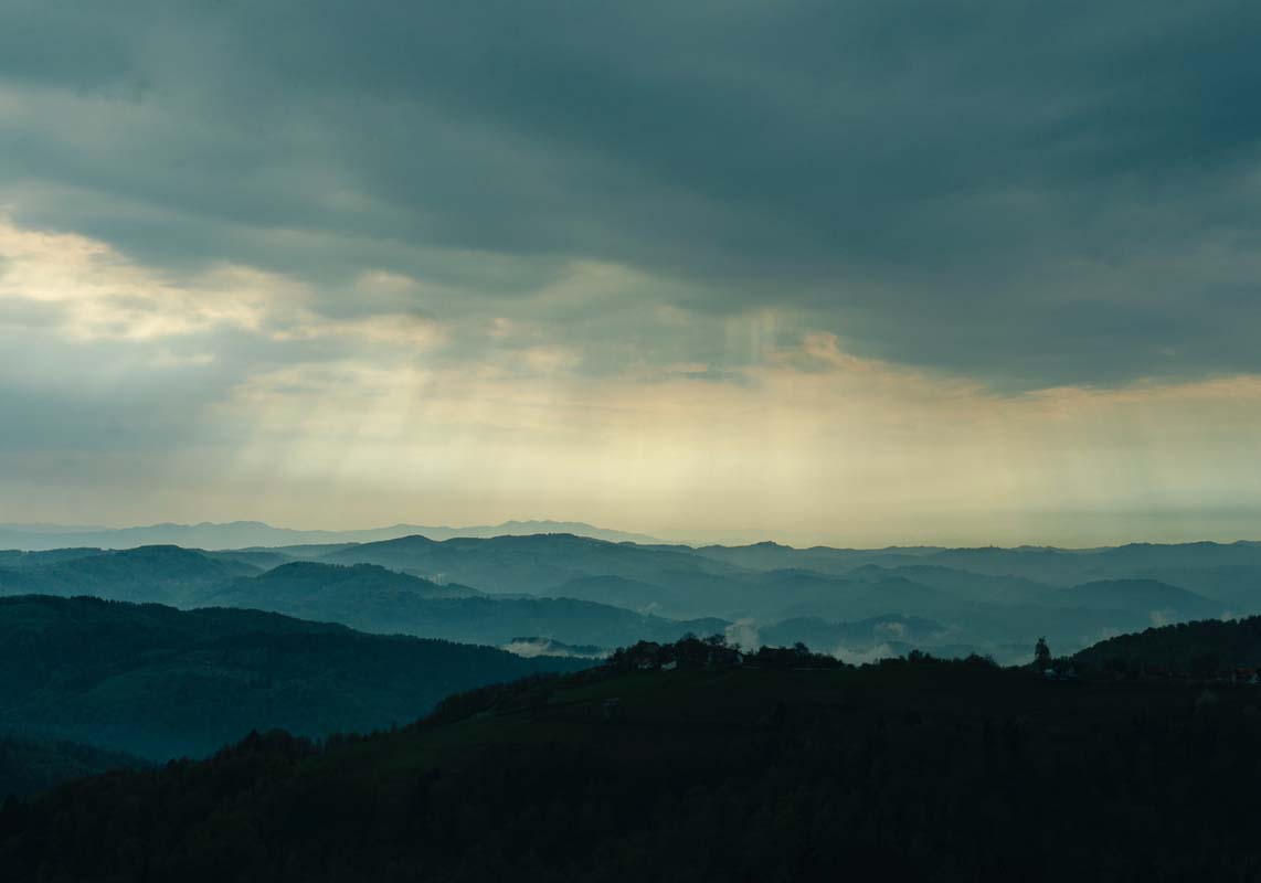 Καμβάς Ζάγκραντ, Σλοβενία 10.033.004